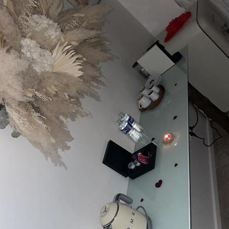 Appartement Jacuzzi Prive Avignon Luaran gambar